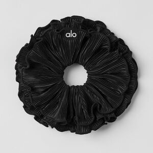 Alo Micro Plisse Oversized Black Scrunchie